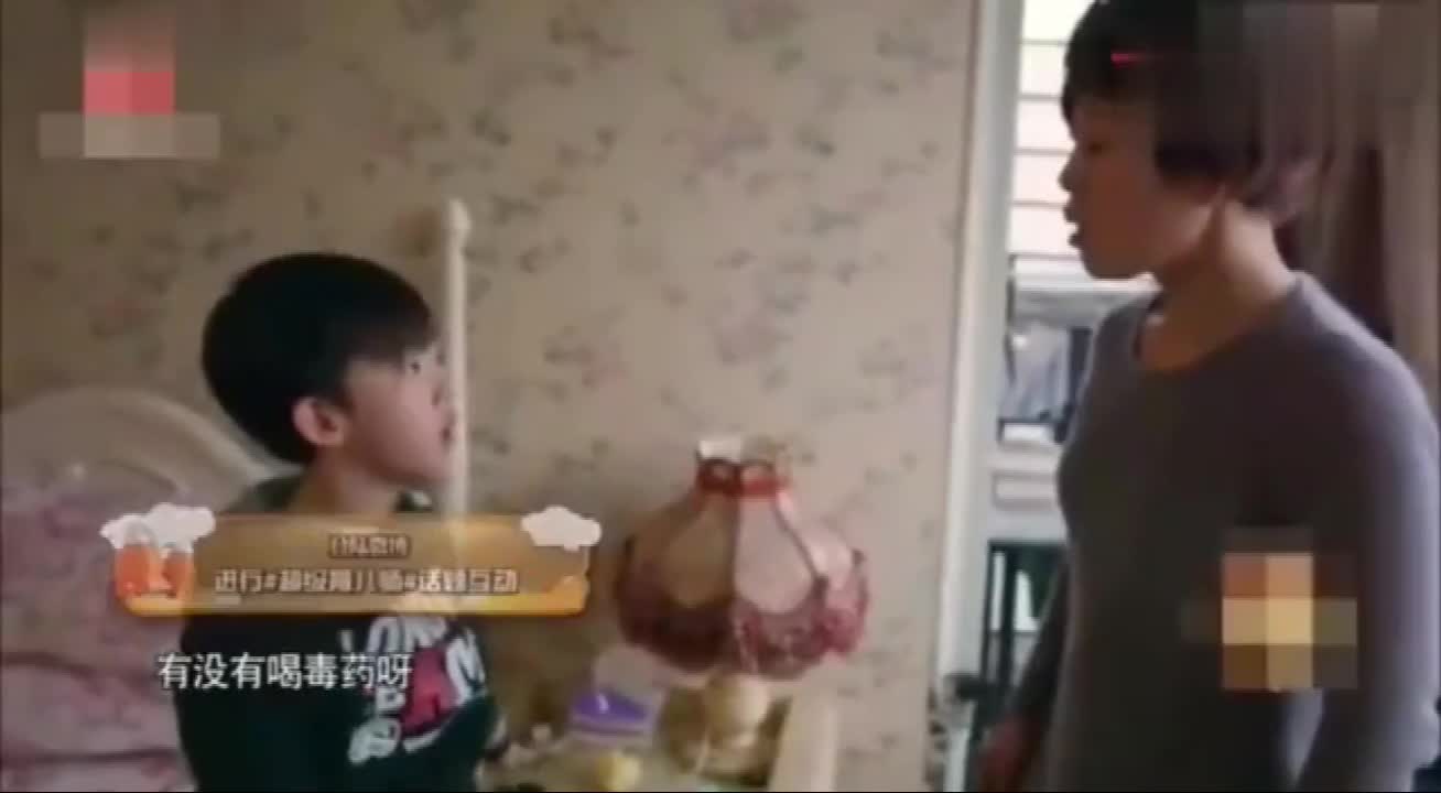 太喜欢儿子的英语老师,单亲父亲跑学校唱歌表