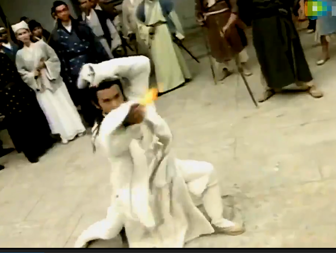 慕容复大战鸠摩智,最后还是靠段誉的六脉神剑