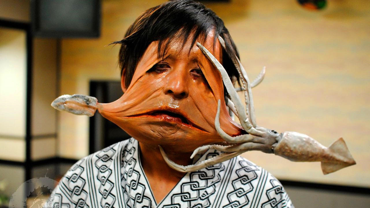 《死亡矿坑》 小女友给男朋友注射液体黄金,期