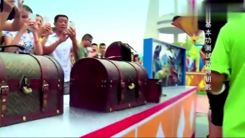 王艳被问何时生二胎!儿子球球的回答真实在,王