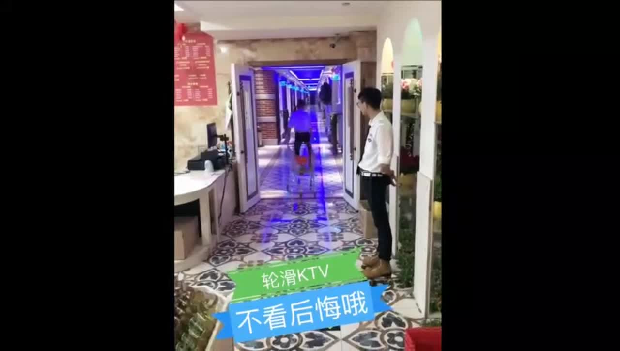 美女带一队美女到KTV派对美国帅哥跳舞图片
