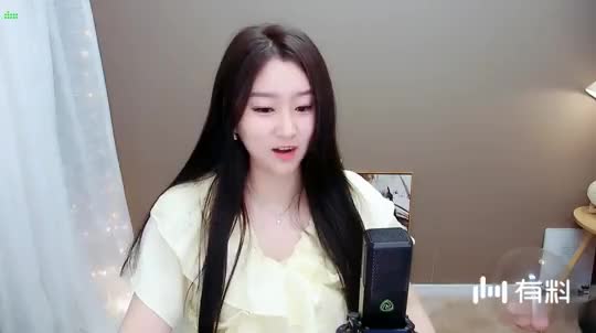 菲儿翻唱梦然情歌《野花》