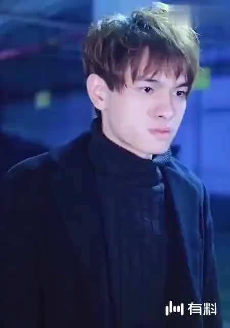 #男孩看电影#经典择偶夜宵女生,只要条件天天吃好奇葩什么女孩图片