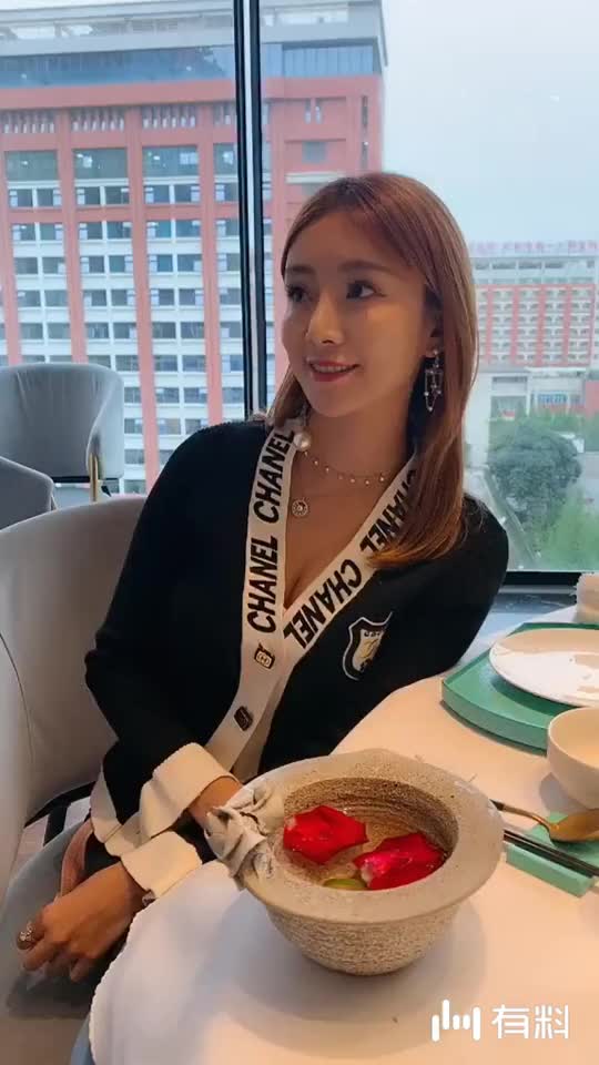 #美女#请问空腹可以吃饭吗?